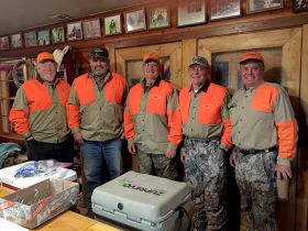 guided pronghorn antelope hunts wyoming outfitters